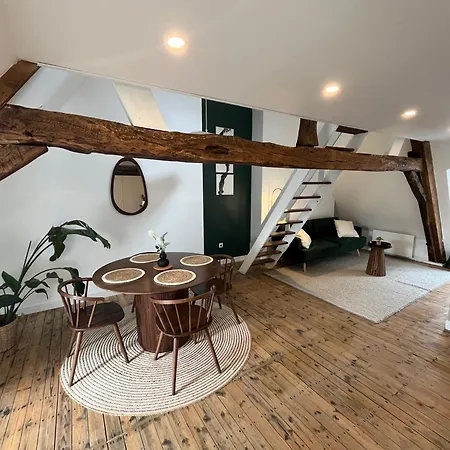 Le Grenier Chic, T2 Centre-ville Apartment *